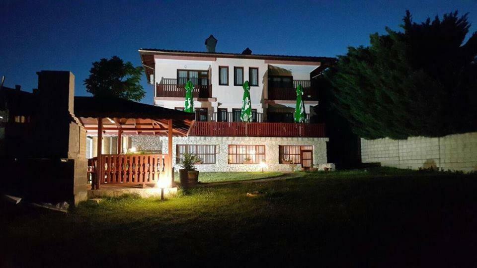 Holiday Home Paulovnia อัสปารุโคโว ภายนอก รูปภาพ