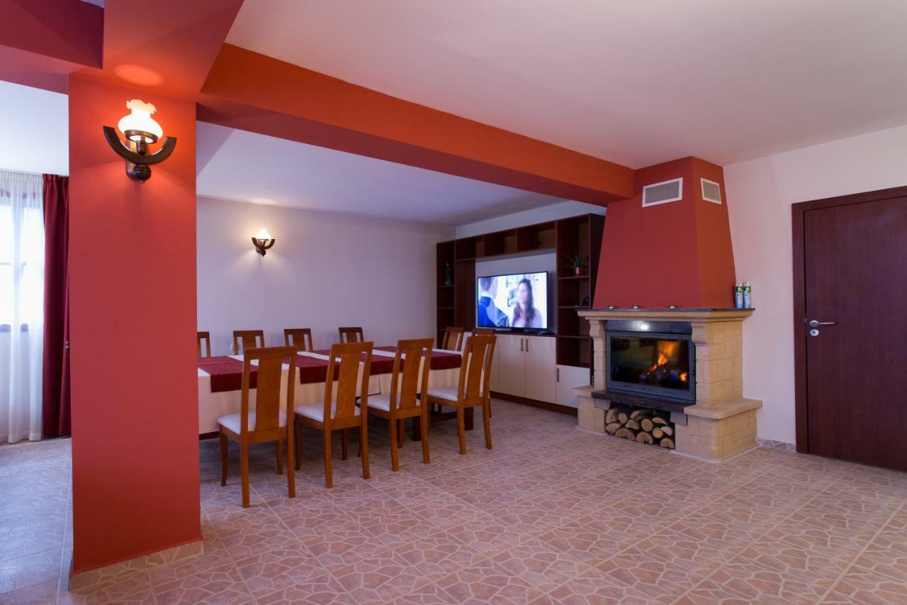 Holiday Home Paulovnia อัสปารุโคโว ภายนอก รูปภาพ